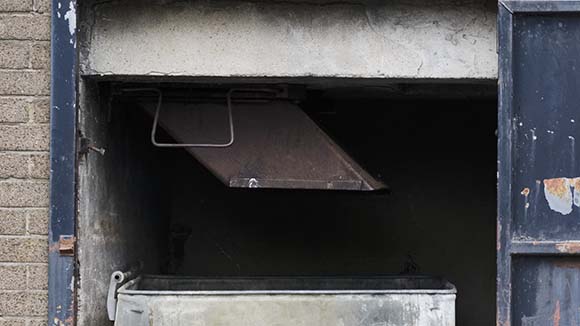 hauling garbage trash dumpsters industrial facility trash areas los angeles hauling garbage trash dumpsters industrial facility trash areas los angeles